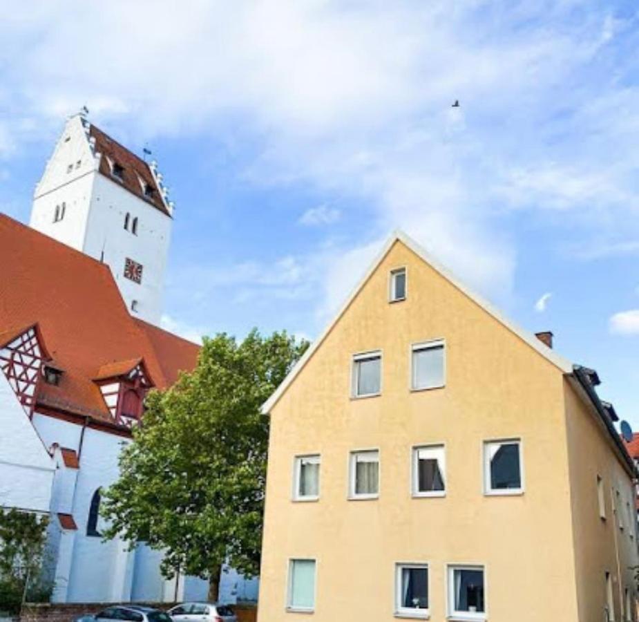 Haus Leipheim Hotel Buitenkant foto